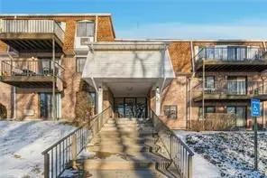 752 Quaker Lane #A314, Warwick, RI 02818 - Image #1