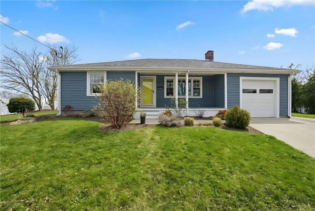 210 Robinson Street, East Providence, RI 02914 - Image #1