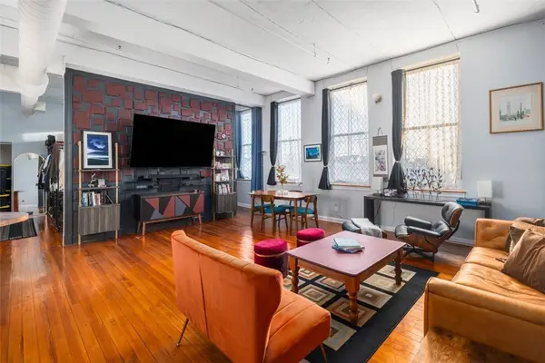 775 Potters Avenue #3, Providence, RI 02907