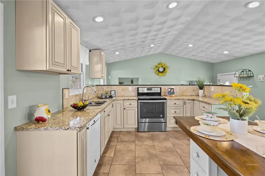 273 Main Street, Hope, RI 02823 - Image #3