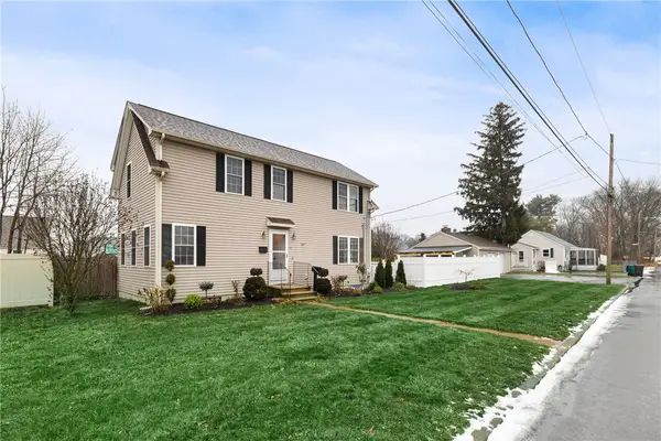 143 Morse Avenue, Warwick, RI 02886