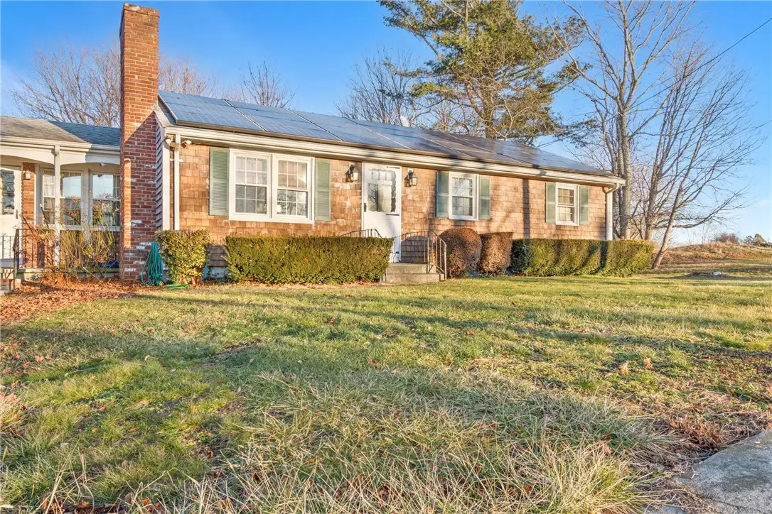 233 Turnpike Avenue, Portsmouth, RI 02871 - Image #1