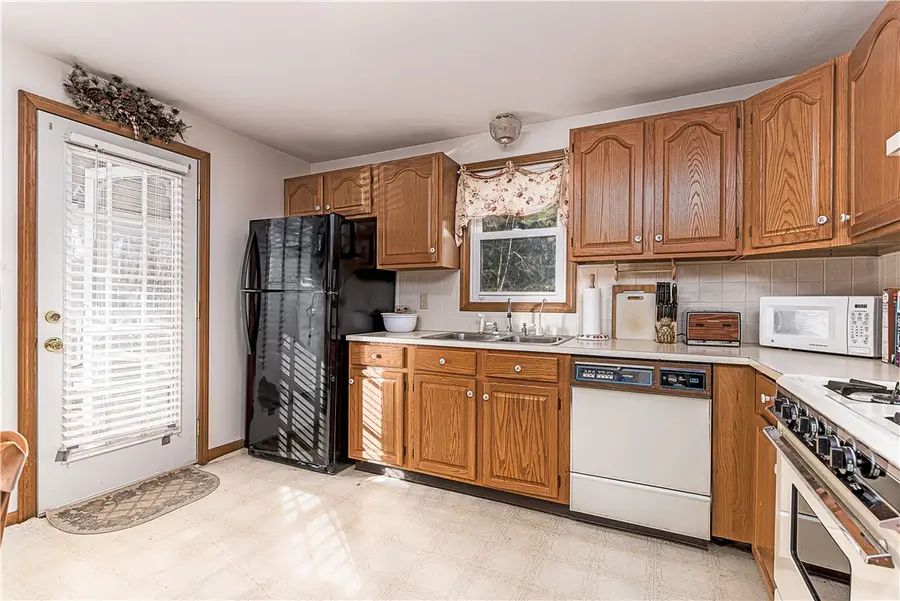 225 Hazard Road, West Greenwich, RI 02817 - Image #2