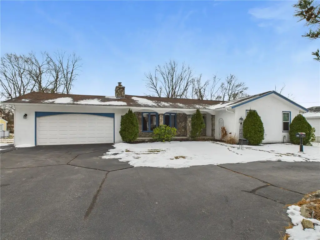 28 Walter Avenue, North Providence, RI 02911 - Image #1