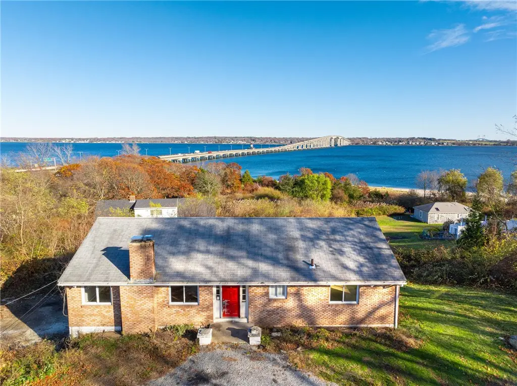 227 Fleetwood Drive, Saunderstown, RI 02874 - Image #1