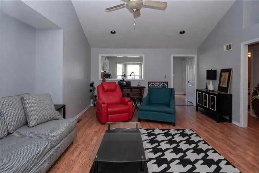 83 Valley Lane, Portsmouth, RI 02871 - Image #3