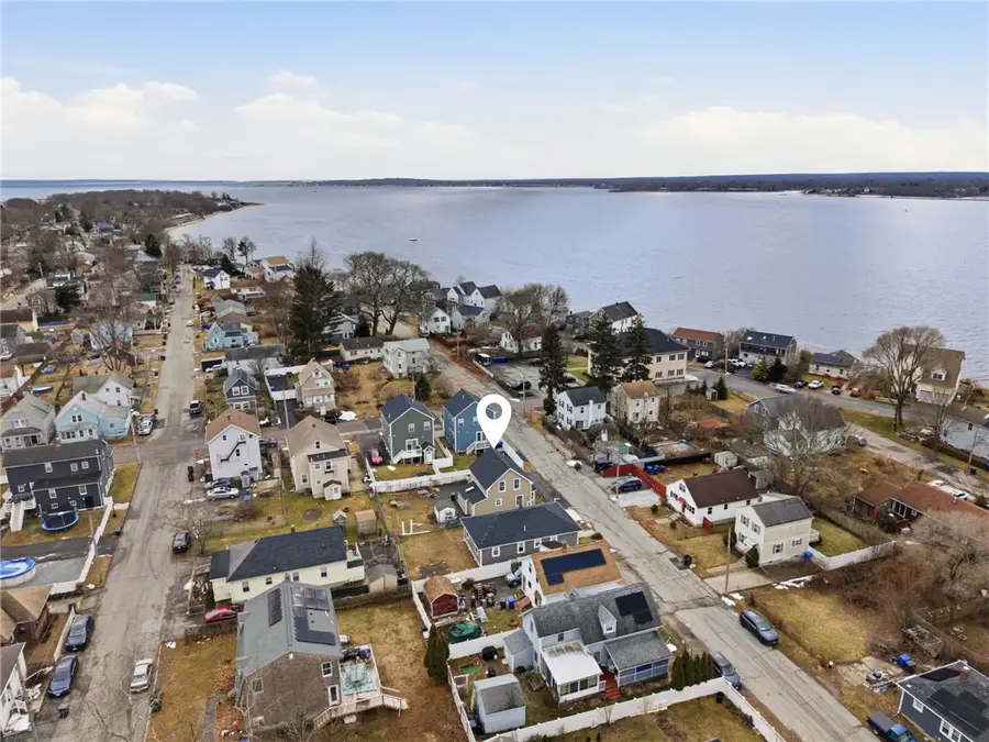 72 Stowe Avenue, Riverside, RI 02915 - Image #3