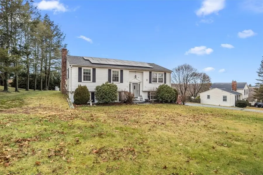 328 New London Avenue, West Warwick, RI 02893 - Image #2