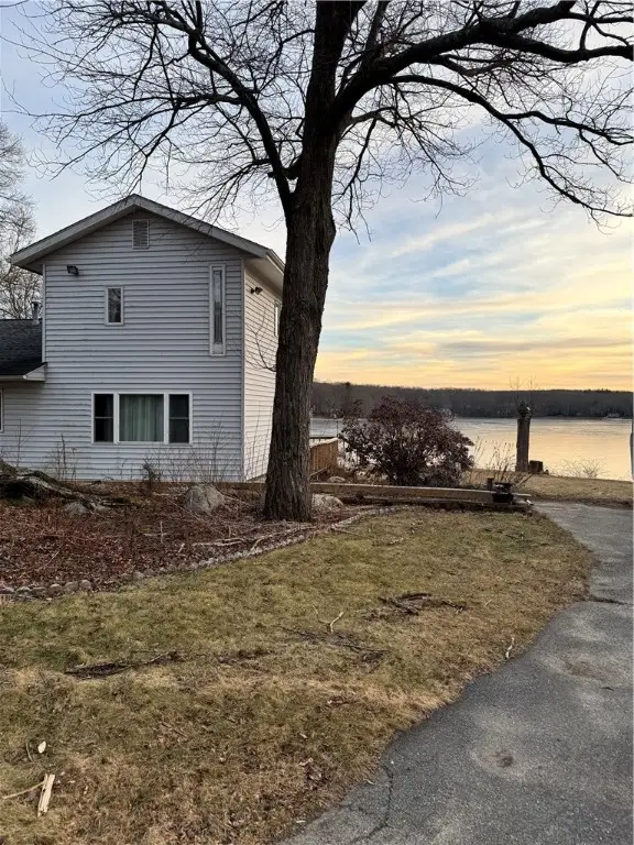 22 Cady Lane, Glocester, RI 02814 - Image #2