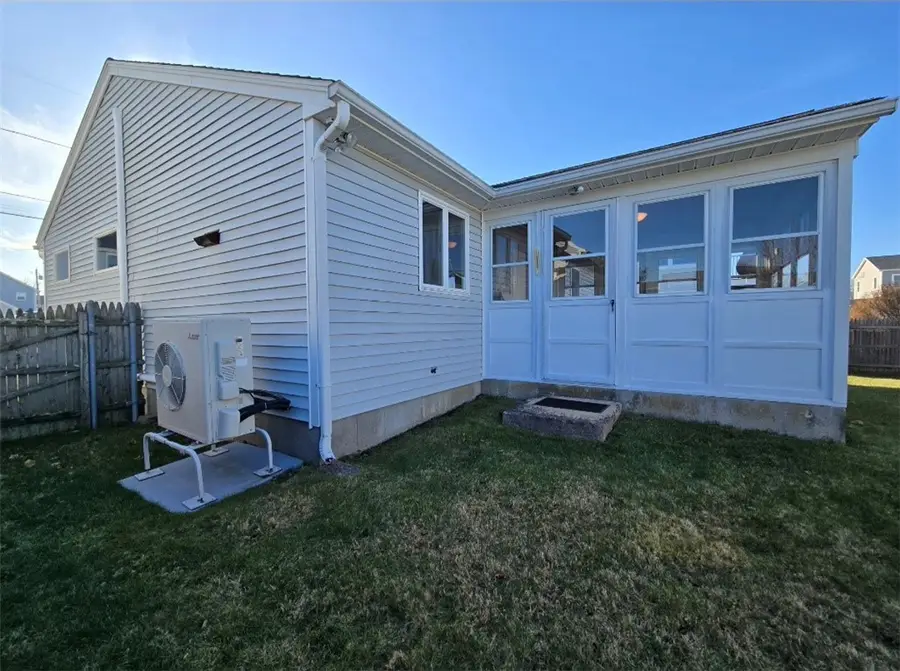 39 Elizabeth Road, Narragansett, RI 02882 - Image #3