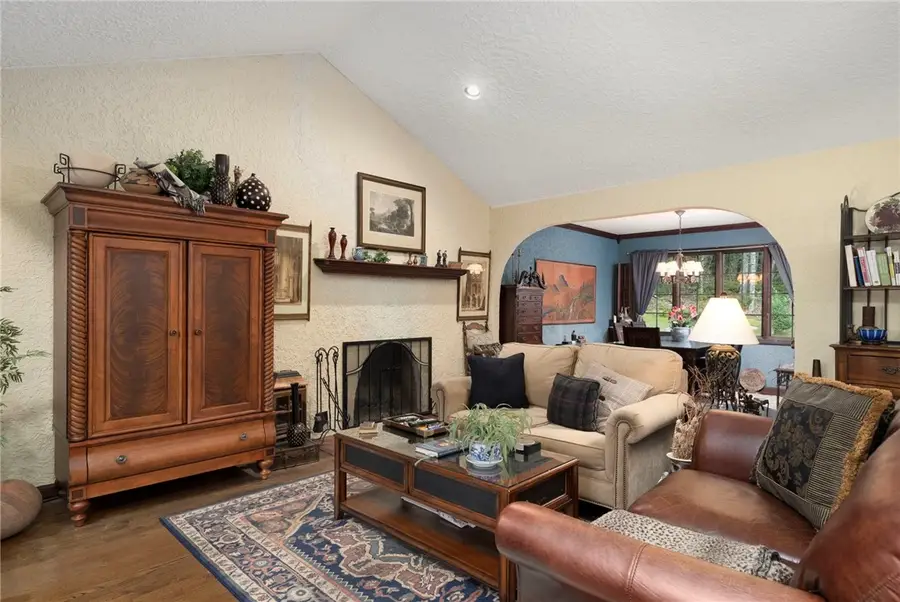 28 Weaver Hill Road, West Greenwich, RI 02817 - Image #3