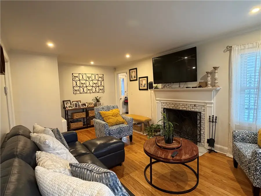 126 Jennie Lane, Warwick, RI 02889 - Image #2