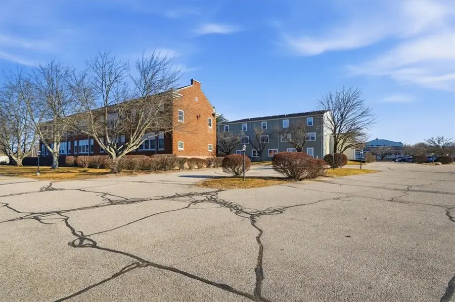 3524 West Shore Road #503, Warwick, RI 02886 - Image #3