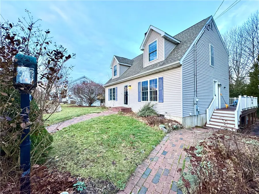 9 Perkins Avenue, Westerly, RI 02891 - #3