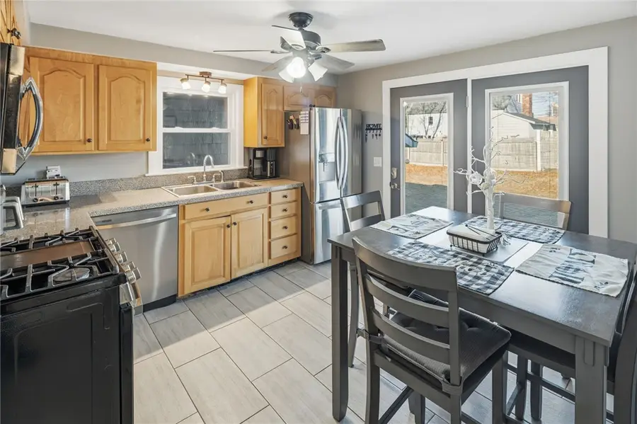 53 Marblehead Street, Warwick, RI 02889 - Image #3