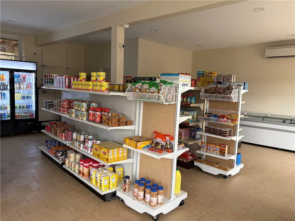 786 Eddy Street, Providence, RI 02905 - Image #1