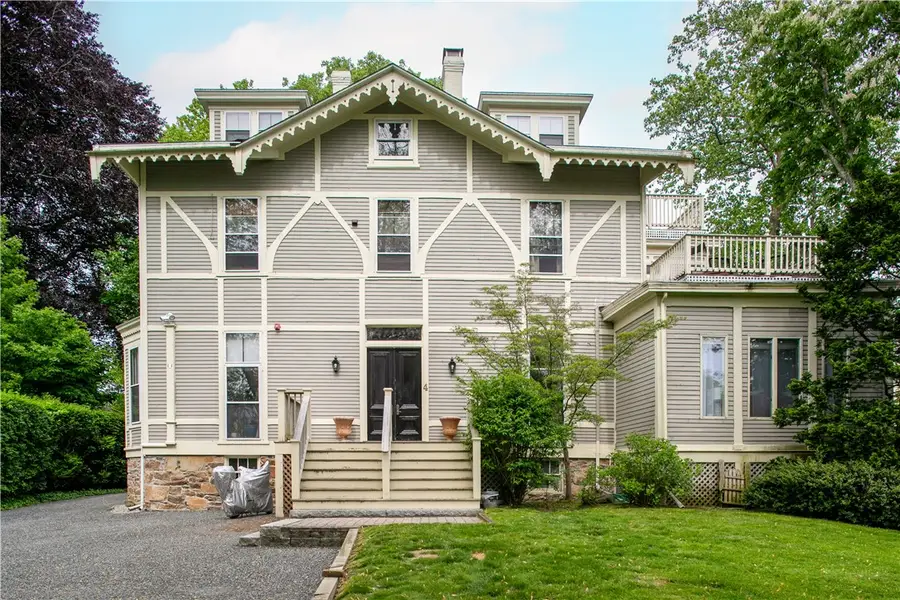 4 Red Cross Avenue #4, Newport, RI 02840 - Image #2