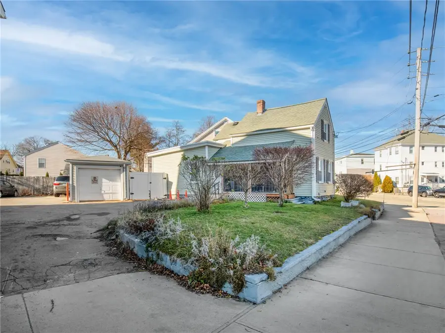 15 Knight Street, Woonsocket, RI 02895 - Image #2