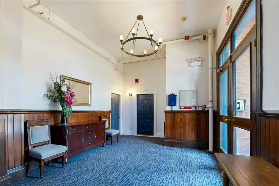 10 East Street #2, Providence, RI 02906 - Image #3