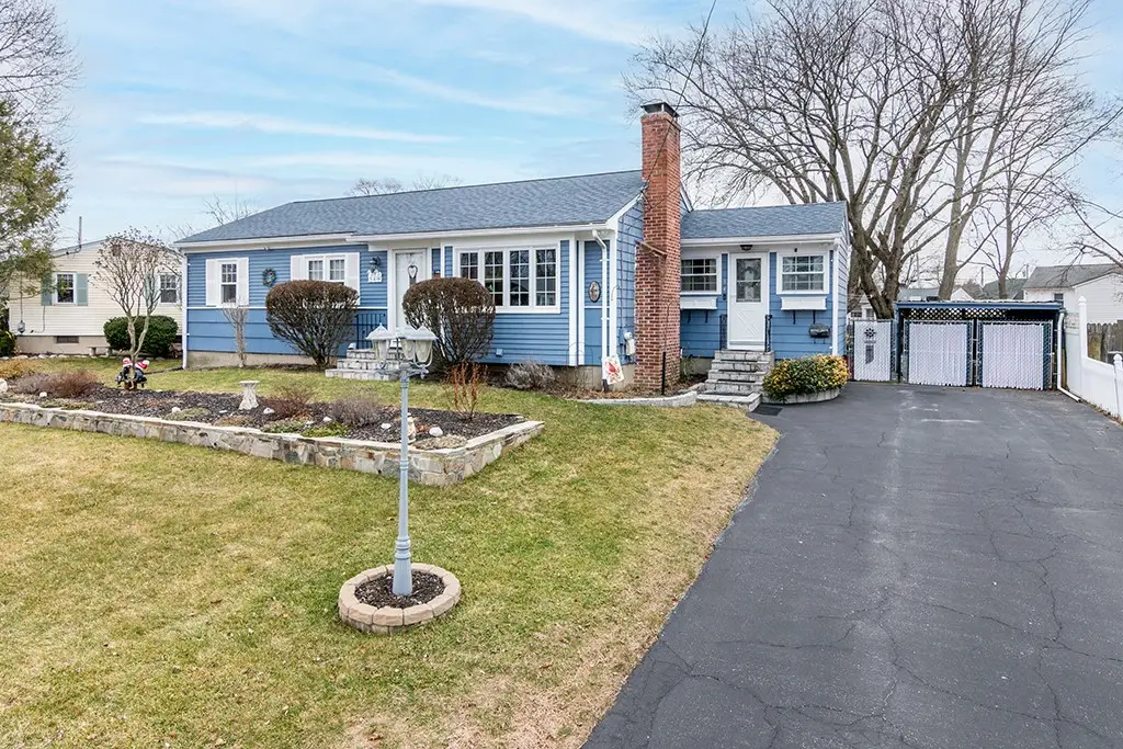 54 Ansonia Road, Warwick, RI 02889 - Image #1