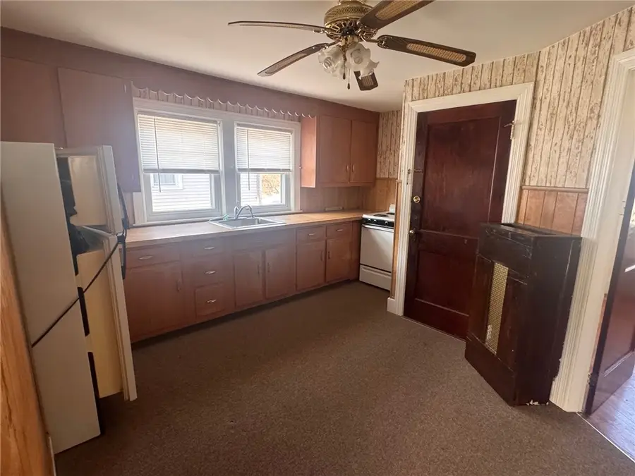 26 Callender Avenue, East Providence, RI 02914 - Image #2