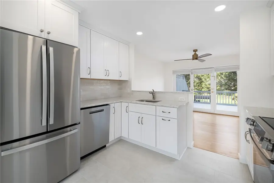 57 Clinton Street #57C, Newport, RI 02840 - Image #3