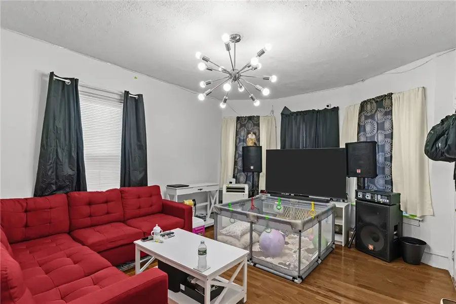 36 Eudora Street, Providence, RI 02903 - Image #3