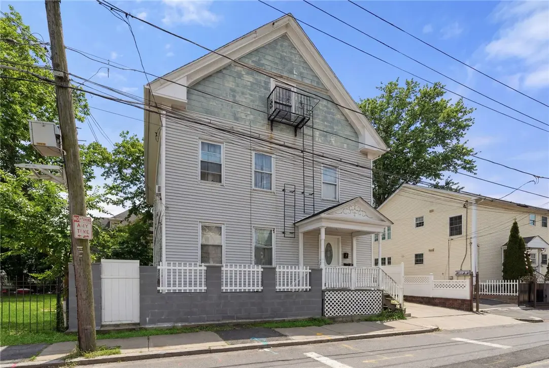 394 Blackstone Street, Providence, RI 02907 - Image #1