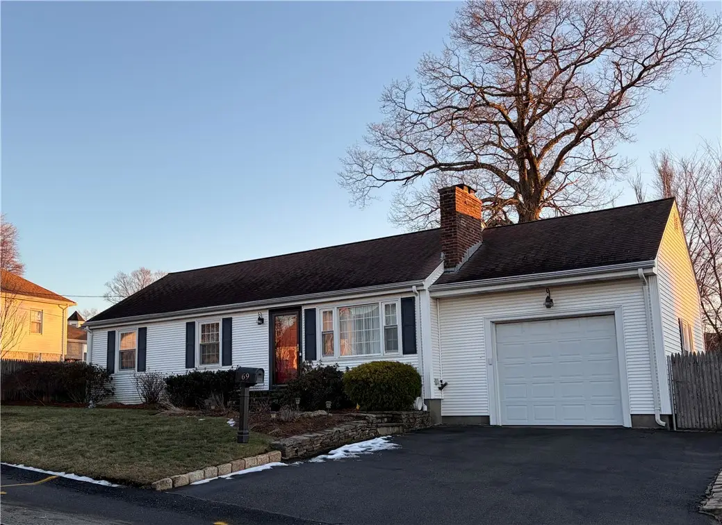 69 Hazelwood Avenue, East Providence, RI 02914 - Image #1