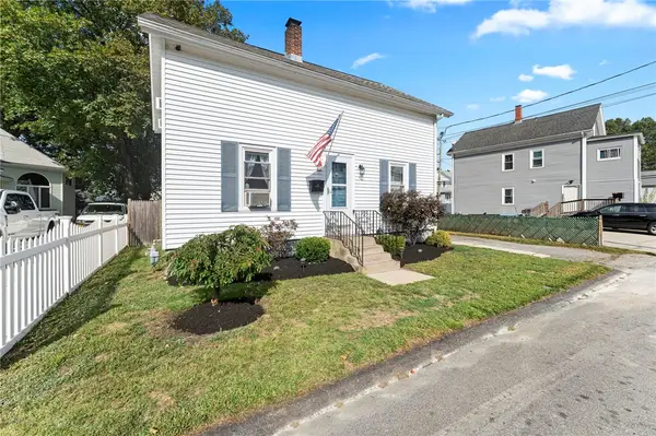 3 Arnold Avenue, Lincoln, RI 02865