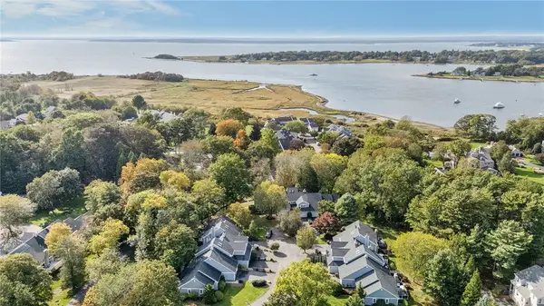 35 Bagy Wrinkle Cove, Warren, RI 02885