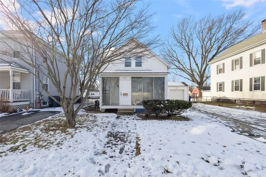 123 Harrington Avenue, Warwick, RI 02888 - Image #2