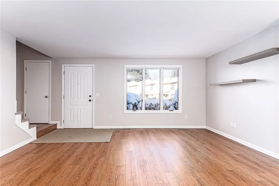 52 Kristee Circle #52, West Warwick, RI 02893 - Image #3