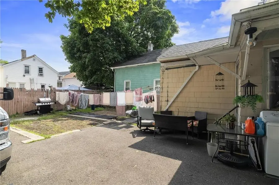 150 Early Street, Providence, RI 02907 - Image #2