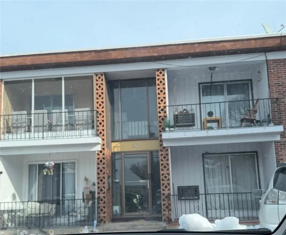 184 Regent Avenue #7, Providence, RI 02908 - Image #1