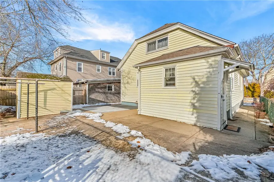 220 Bay View Avenue, Cranston, RI 02905 - Image #3