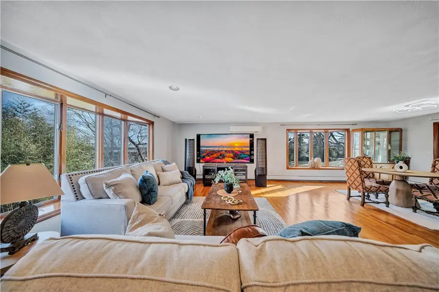 3945 Post Road, Warwick, RI 02886 - Image #3