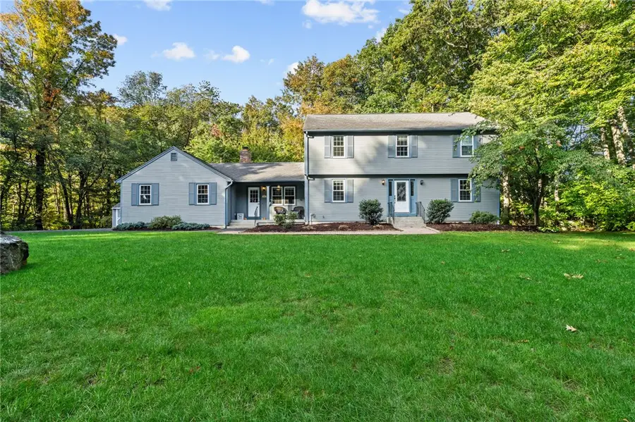 305 Spring Valley Drive, East Greenwich, RI 02818 - Image #2