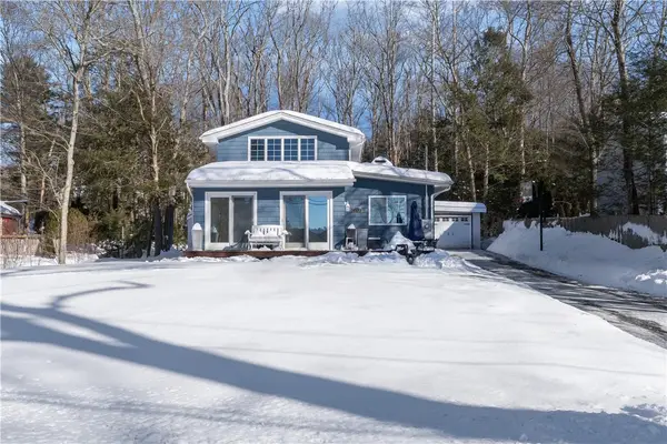 143 Lake View Drive, Glocester, RI 02814