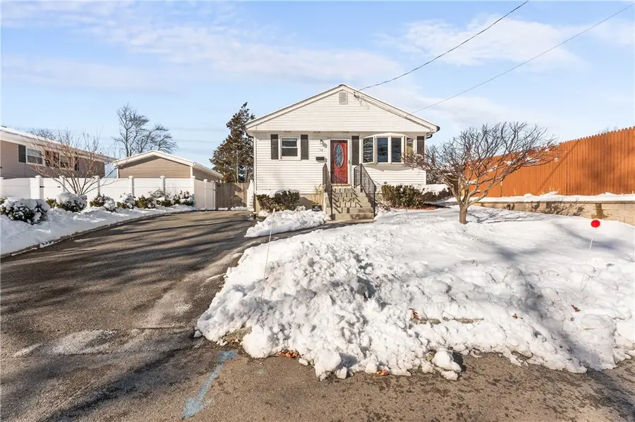 56 Warwick Street, East Providence, RI 02914 - Image #2
