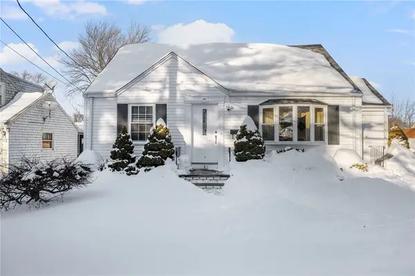 136 King Philip Road, East Providence, RI 02916