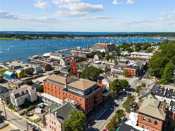 423 Hope Street #1A, Bristol, RI 02809