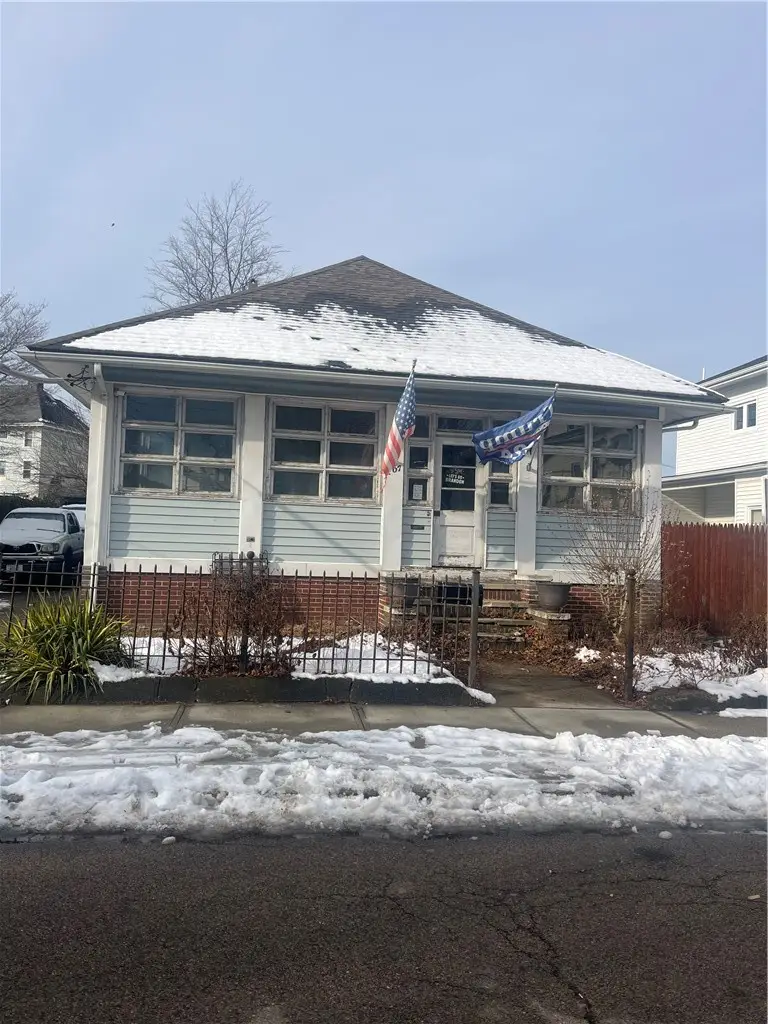 107 Mulberry Street, Pawtucket, RI 02860 - #2