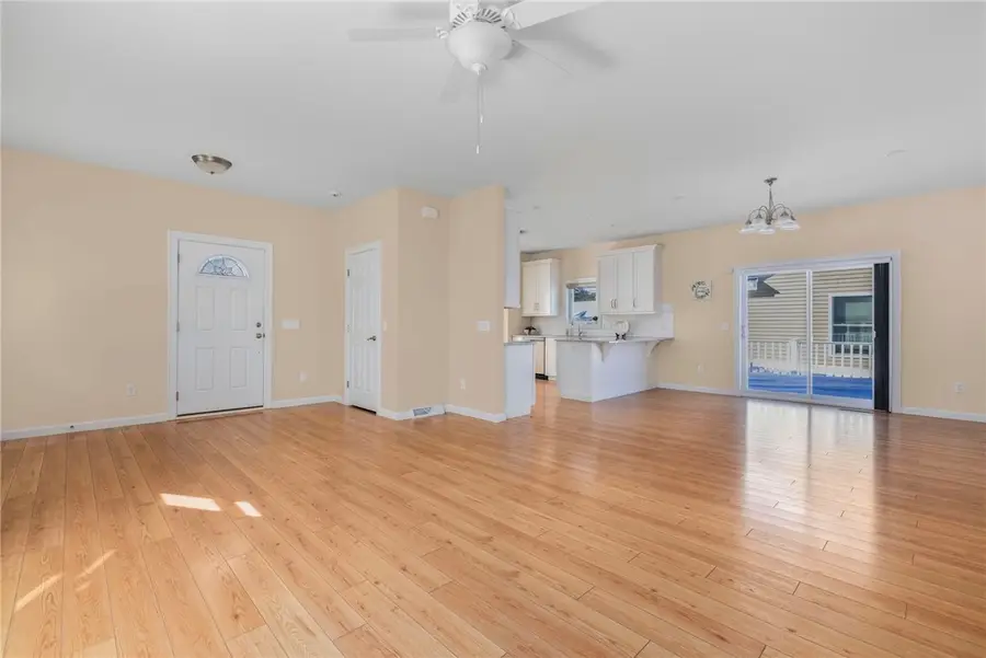 58 Chickadee Lane, South Kingstown, RI 02879 - #3