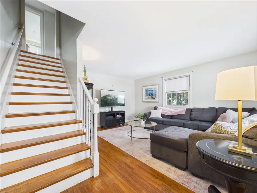 106 Fales Road, Bristol, RI 02809 - Image #2