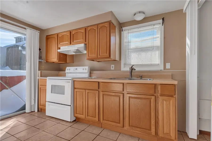 66 Silver Lake Avenue, Providence, RI 02909 - Image #3