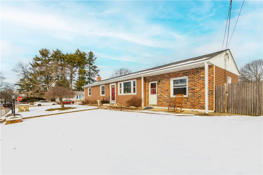 32 Lydia Road, Coventry, RI 02816 - Image #2