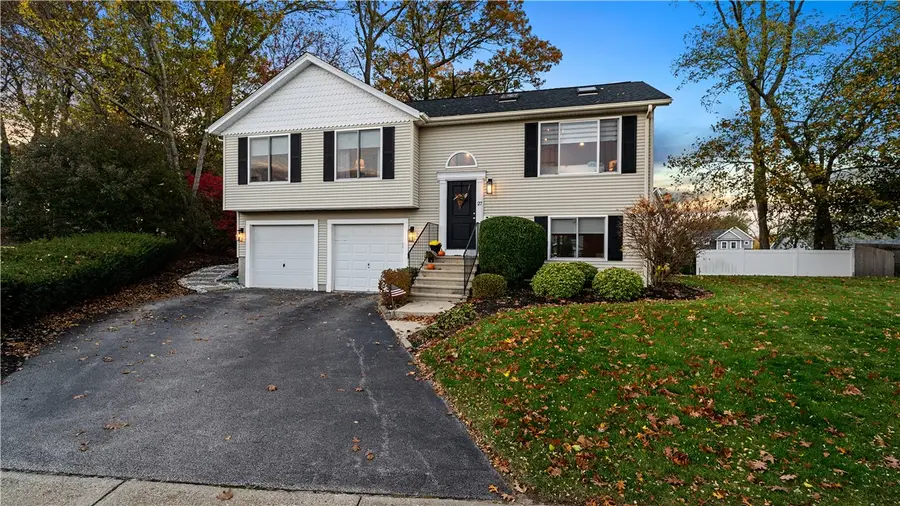 27 Great Oak Drive, Warwick, RI 02886 - Image #2