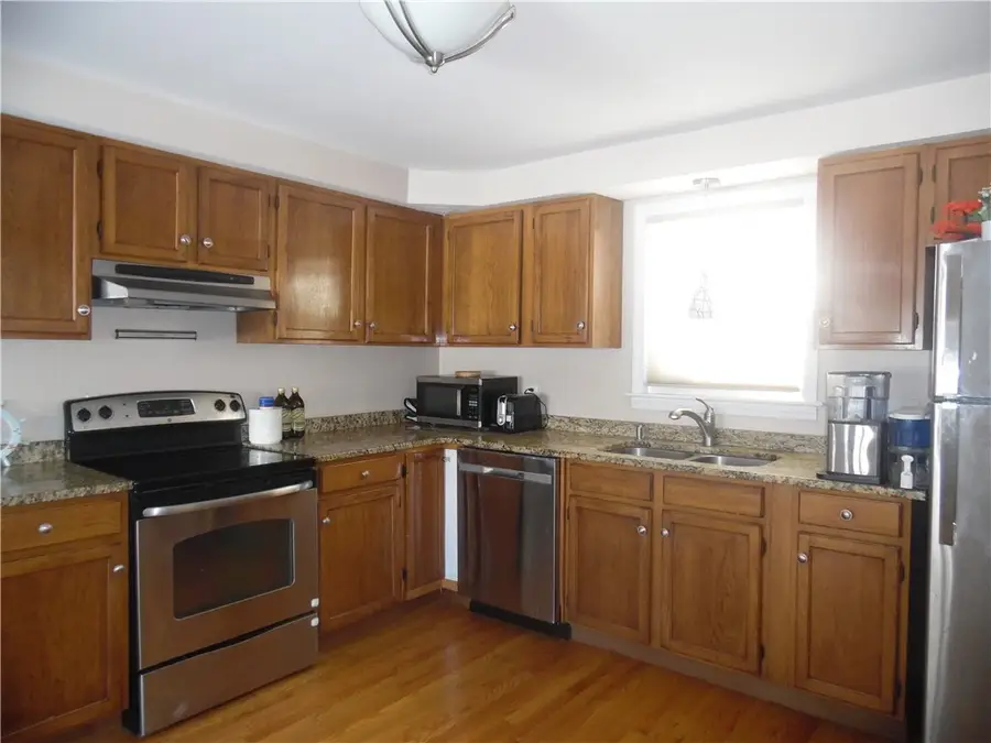 5 Saint Theresa Avenue, Bristol, RI 02809 - Image #2