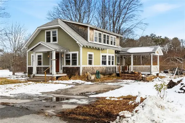 65 Columbia Heights Oval Circle, Charlestown, RI 02813